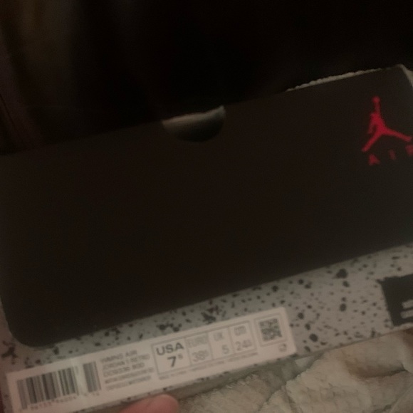 Air Jordan 5 Retro “MARTIANS” < NWB> - Picture 8 of 10